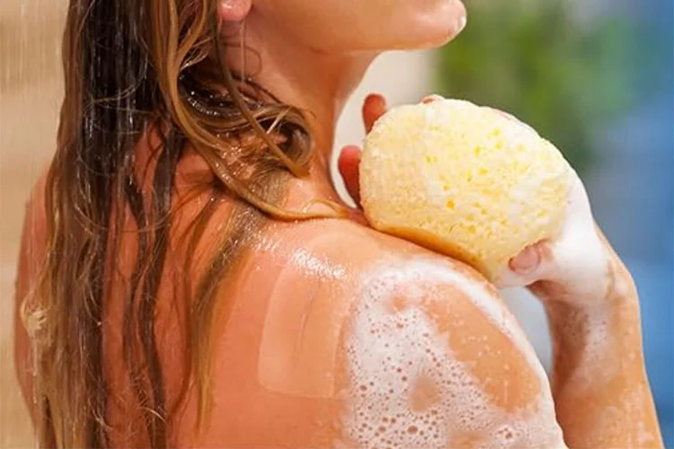 Singapūro įmonė pristato RNR varomą odos spalvos randų pleistrą